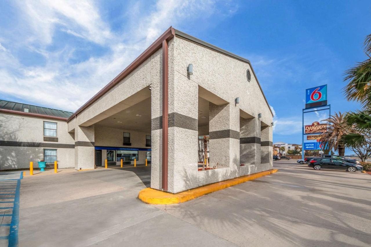6-laredo, Tx - North I-35