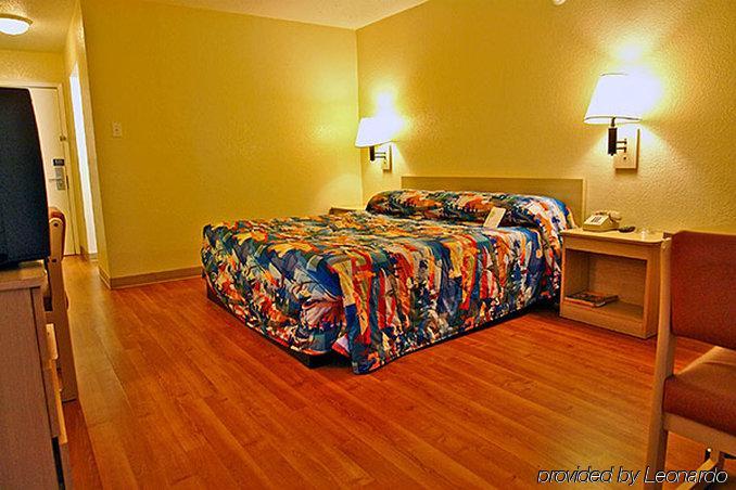 Hotel 6-laredo, Tx - North I-35